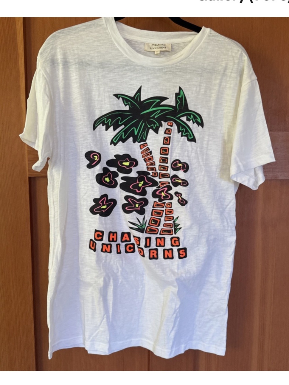 Chasing Unicorns Tropical Chaos Tee Small - Picture 2 of 6